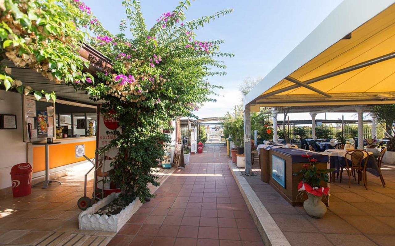 Hotel Anna Terracina Exterior photo